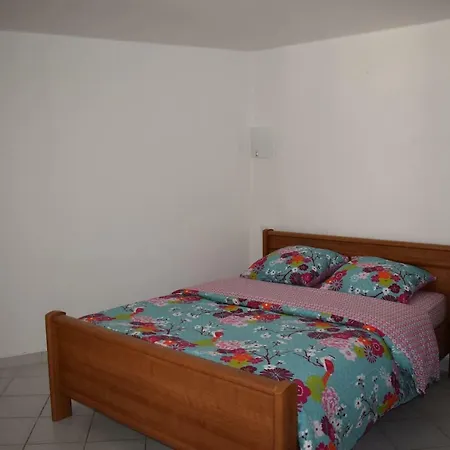 De Montagnac Apartament